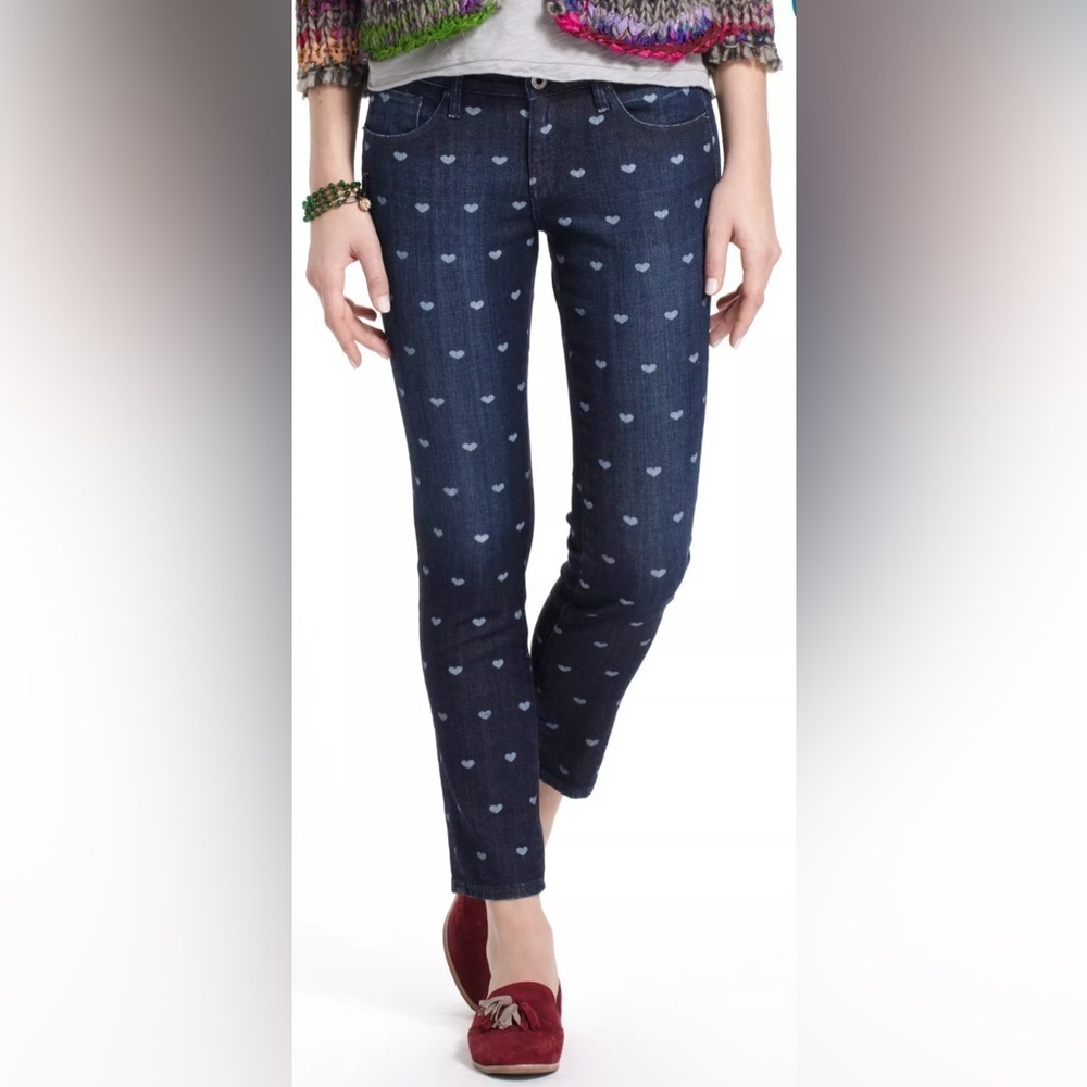 AG Adriano Goldschmied The Stevie Ankle Slim Straight Leg jeans in heart pattern